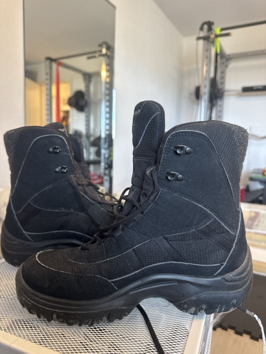 Scarpe da uomo: Winterschuhe Lowa 42,5  – Usato da heerbrugg venduto da Sesolella 3
