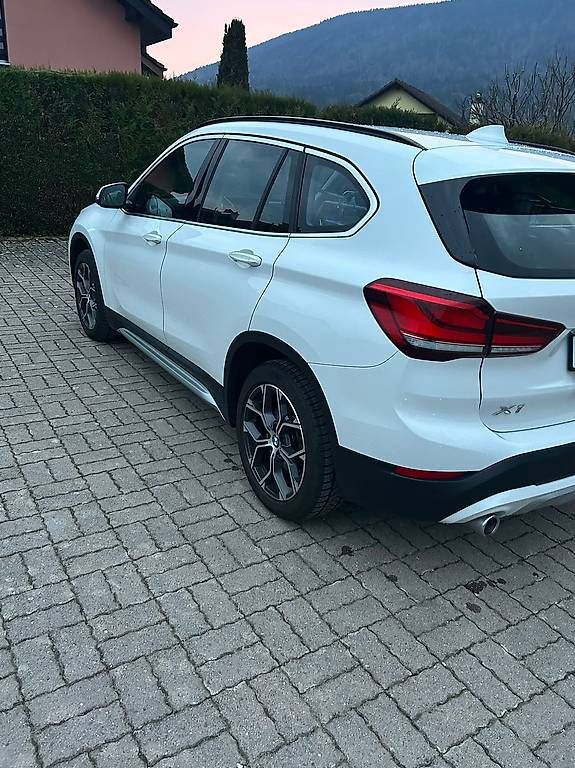 BMW Automobili: BMW X1 xDrive à vendre – Usato da Cudrefin venduto da r25_kw9n 4