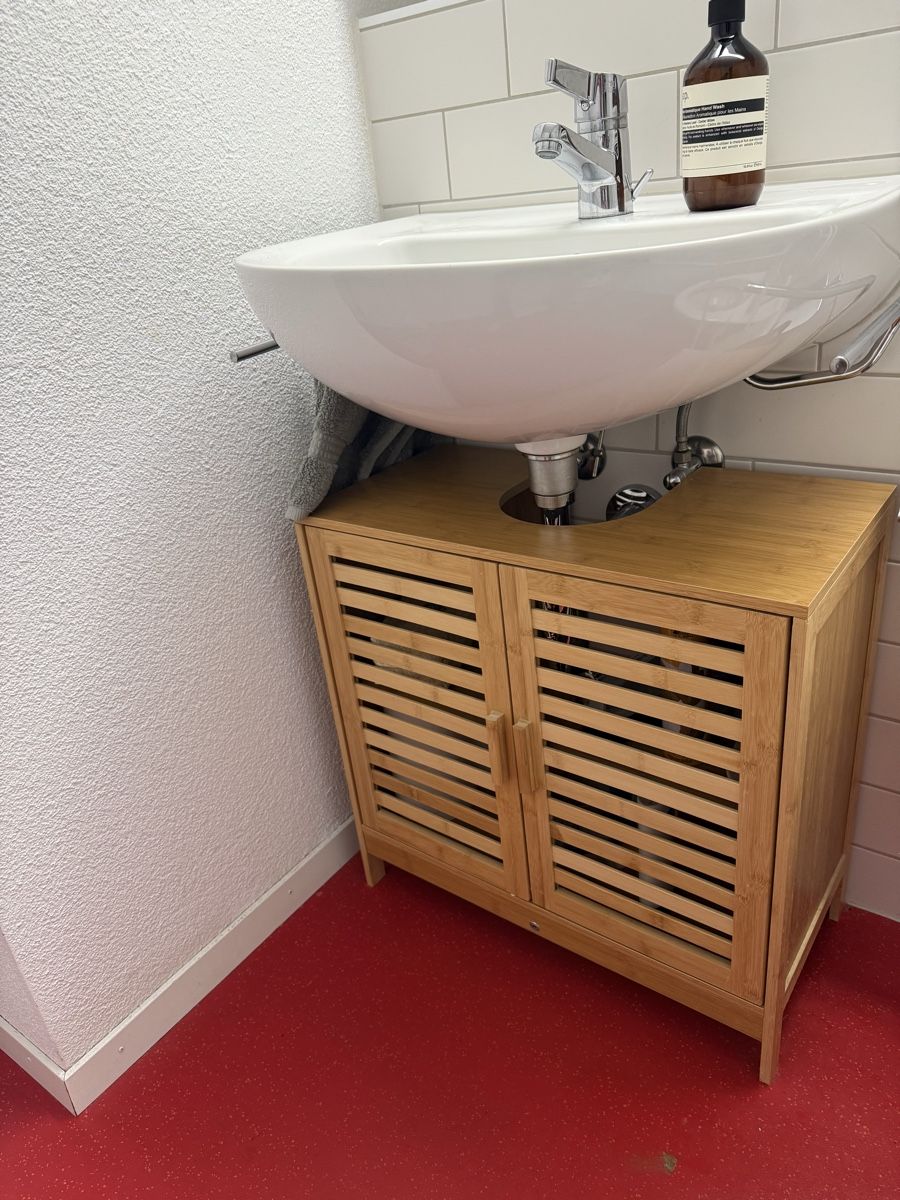 Mobili per bagno: Bamboo Bathroom Cabinet / Under-Sink Storage Unit – Nuovo (secondo la descrizione) da Zürich venduto da alv_8v9b 1