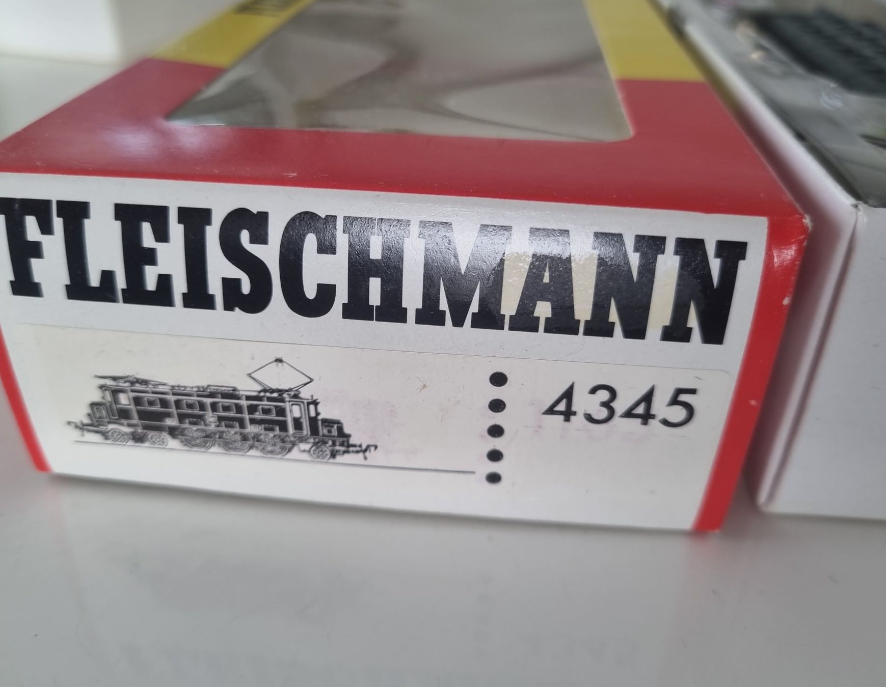 Fleischmann Modelleisenbahnen: Fleischmann SBB Ae 3/6 E-Lok  4345 - H0 – Gebraucht aus Zürich von nibadi 2
