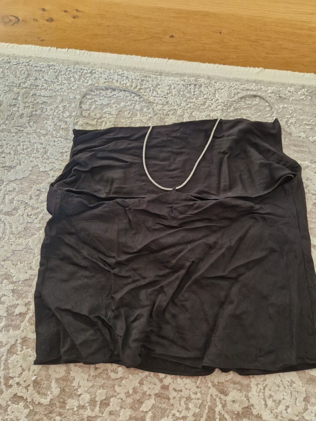 H&M Tops: H&M Schwarzes Top mit Strass-Trägern, Gr. L – Gebraucht aus Erlinsbach SO von ULIKH 3