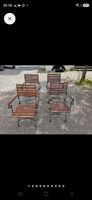 Gartenset 4 Stuehle Holz Metall braun guter Zustand