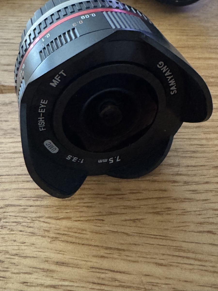 Olympus Fotocamera: Olympus OM-D E-M5 Mark II Set mit 3 Objektiven + Zusatzakku – Usato da Wagen venduto da andrina_n 5