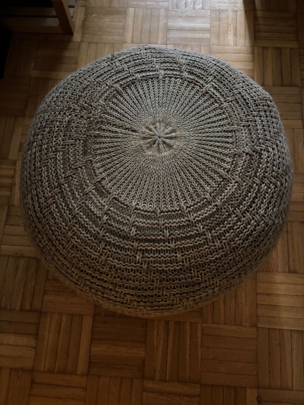 Sgabelli: Runder Strick-Sitzpouf in Beige – Usato da Zürich venduto da strabii 2