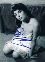 Joan Collins 1933- Autogramm signiert Foto 13x18cm