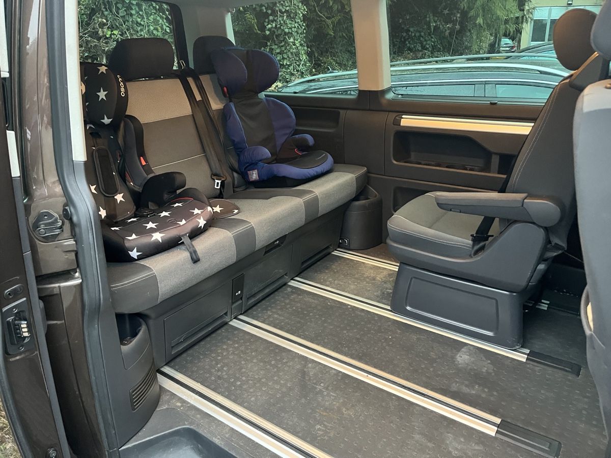 VW Automobili: VW T5 Multivan 2.0 TDI CR Startline DSG mit MFK – Usato da Wittnau venduto da Ricartutti 7