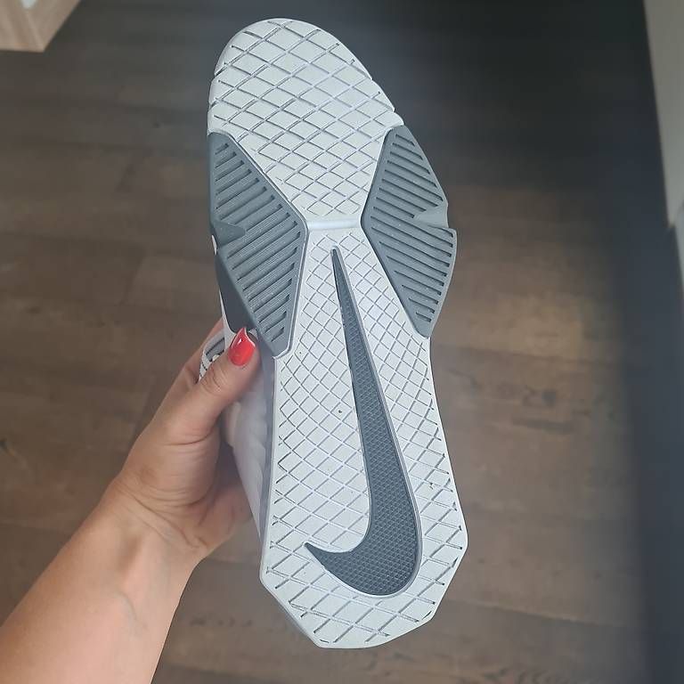 Damenschuhe: Nike Performance SAVALEOS Gr. 40 – Gebraucht aus Schalchen von shaddzydeluxe 1