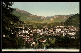 AK Ragaz, Ortsansicht mit Kirchtürmen und Bergpanorama