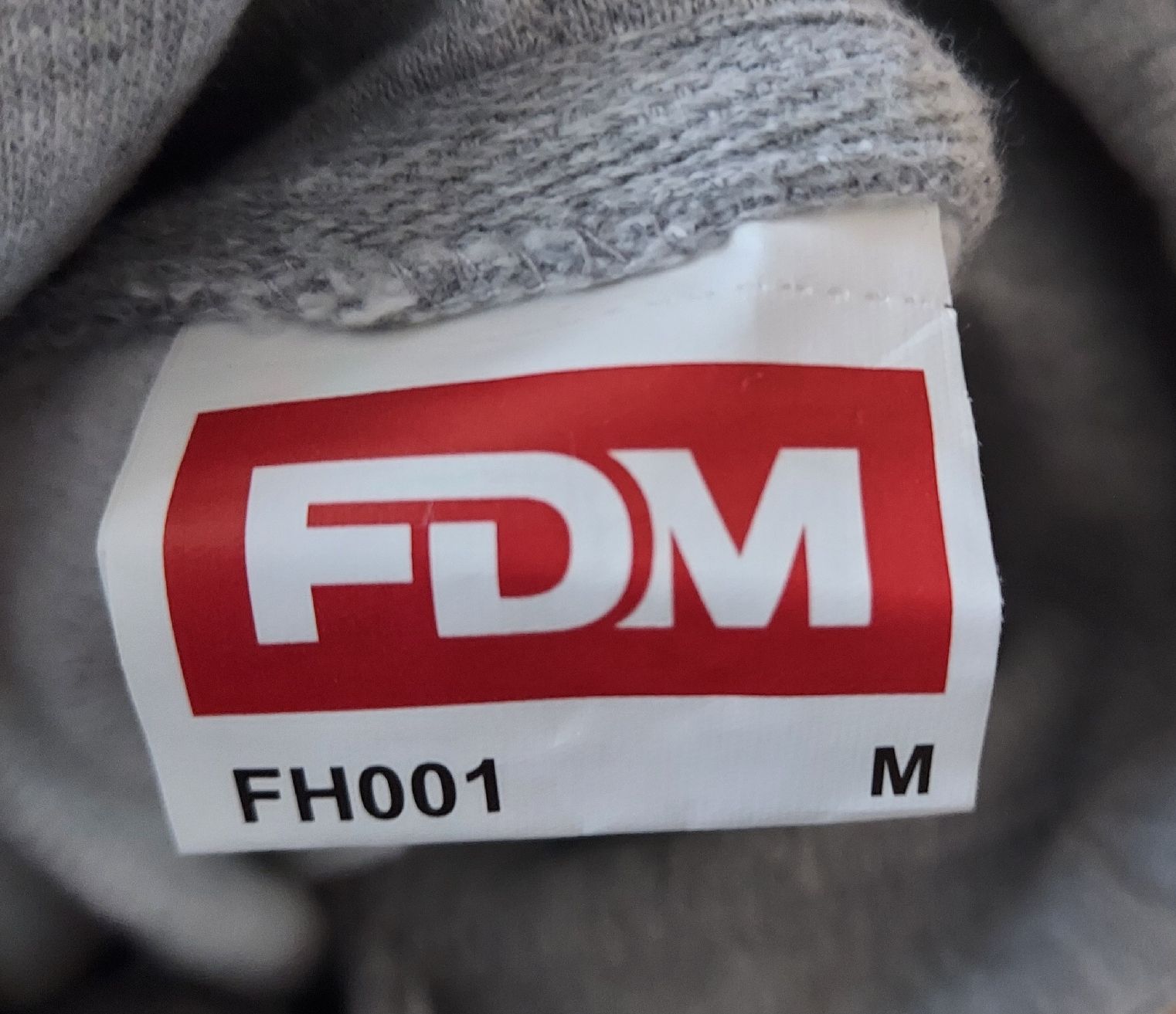 Maglioni & Felpe: Neuer FDM Kapuzenpullover Hoodie Gr. M Grau – Nuovo (secondo la descrizione) da Basel venduto da Mazzo84 3