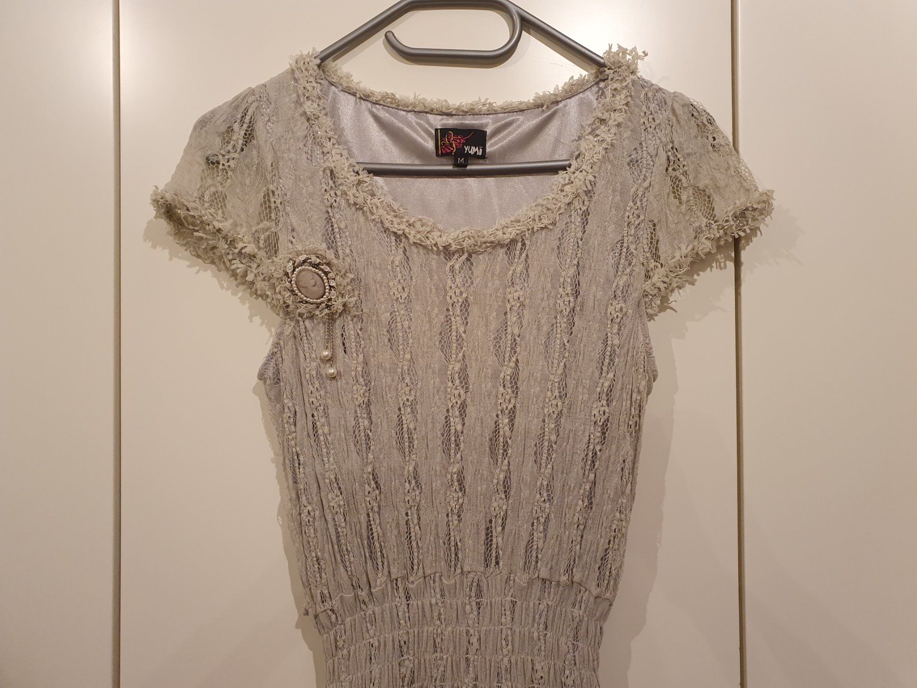 Vestiti: Kleid Yumi Gr. M beige – Usato da Heinrichswil venduto da sabi2809 4