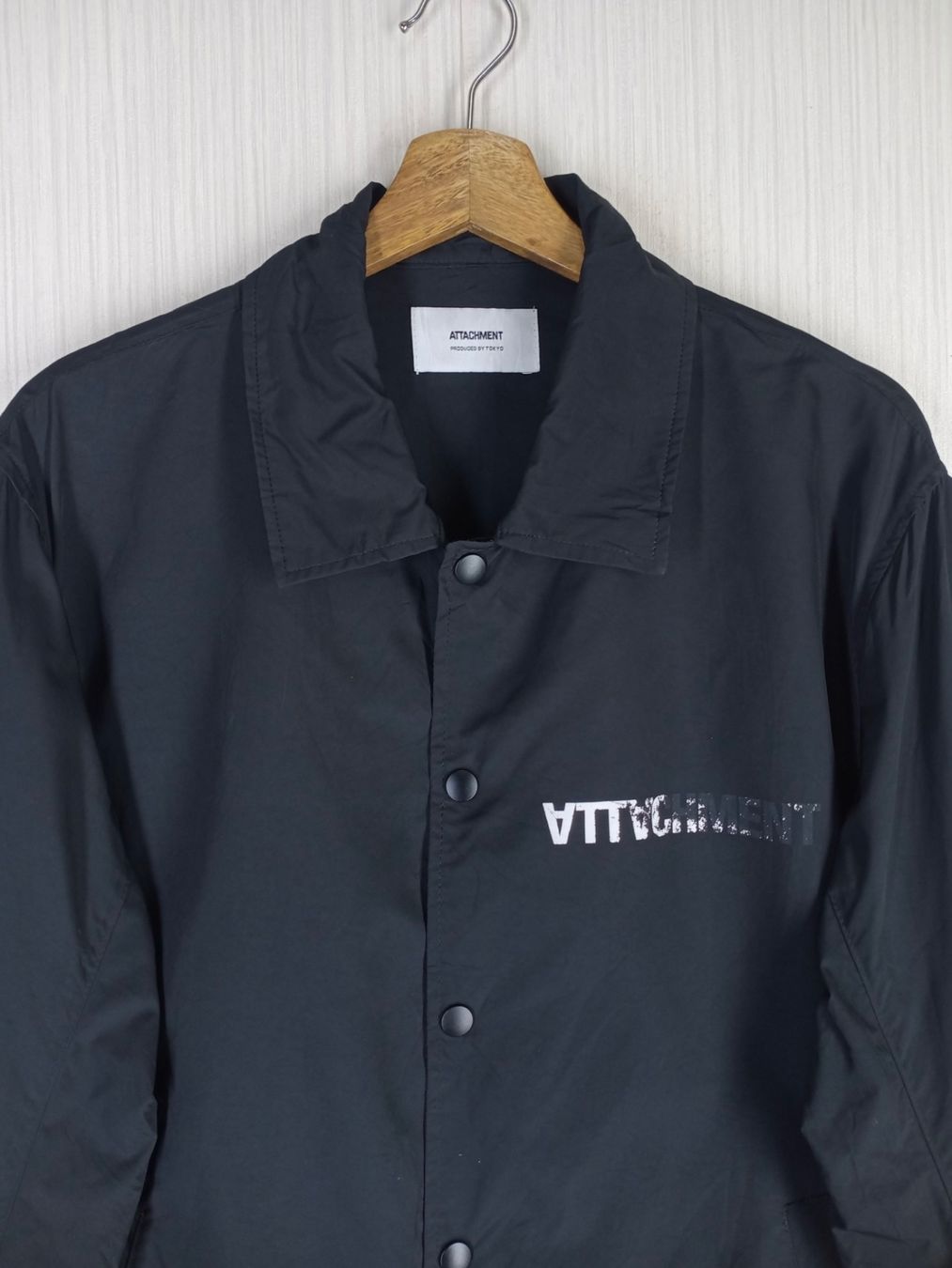 Giacche: ATTACHMENT GEOMETRIC LOGO COACH JACKET Gr.L – Usato da Zürich venduto da VR2528 6