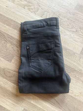 Jeans noirs slim Elora femme, taille 34, comme neuf
