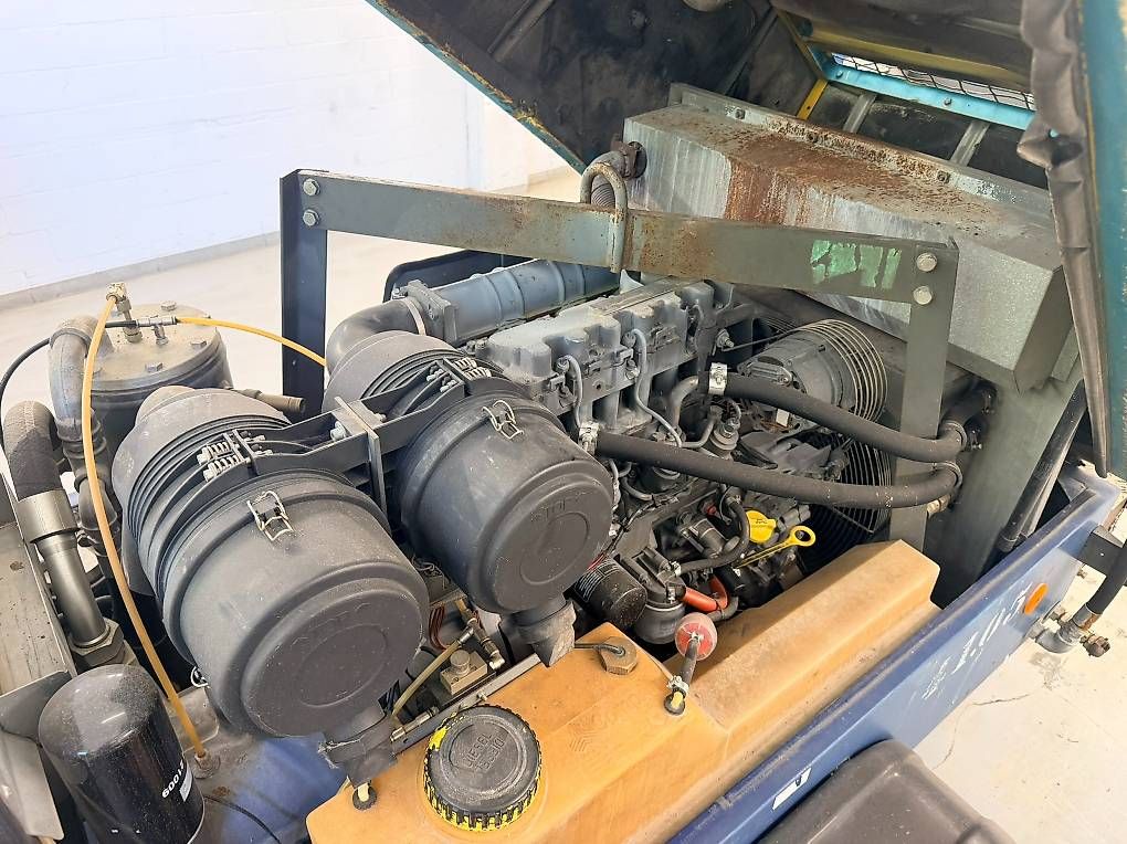 Compressori: CompAir DLT 0406 Kompressor Baukompressor Deutz 3-Zylinder – Usato da Baar venduto da Fahrzeug-Technik-neu 7