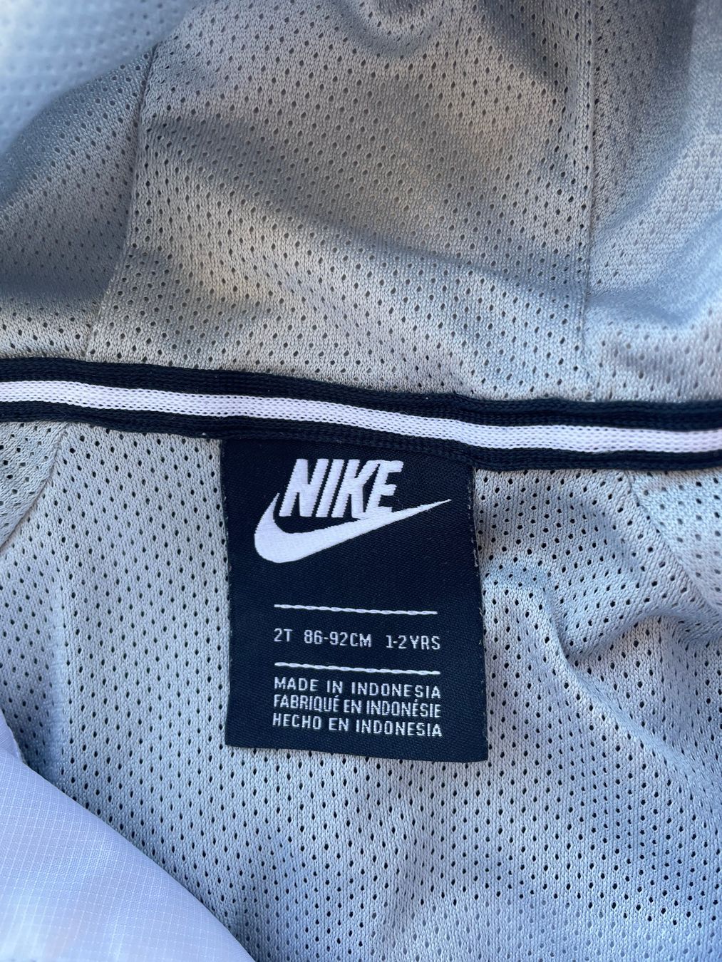 Nike Giacche & Cappotti: Nike Windjacke Grösse 92/98 – Usato da Zürich venduto da papillon8000 2