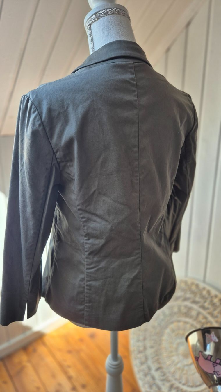 Hallhuber Giacche: HALLHUBER basic 💚  business blazer  olive   Grösse 40 – Usato da Niederweningen venduto da Obson 2