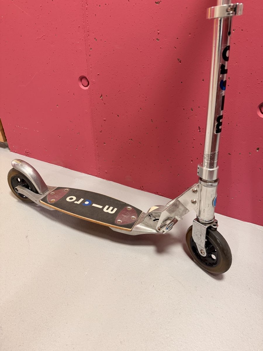 Micro Kickboard: Micro Scooter – Usato da Kloten venduto da silvaplana19 1