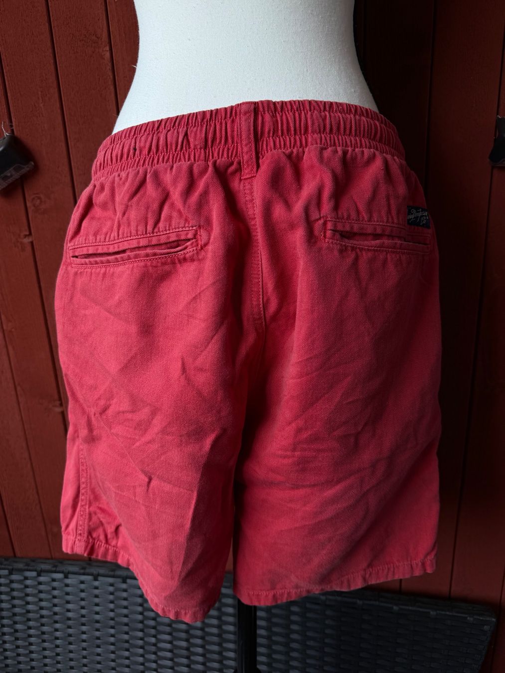 Pantaloni: Superdry Shorts, Grösse M, Rot – Usato da Riehen venduto da edu_92w7 7