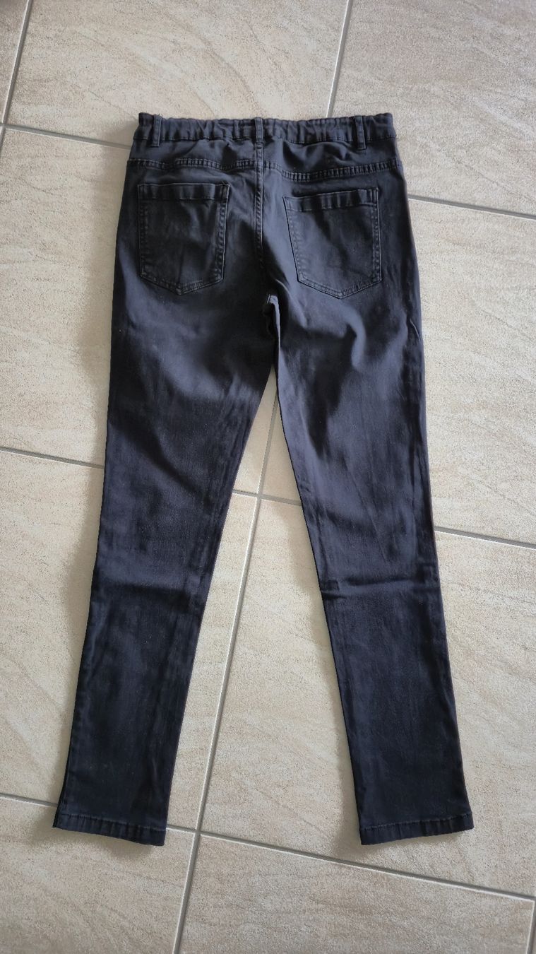 La Redoute Pantaloni: Jeans noirs, La Redoute, 16 ans, taille réglable – Usato da Bussigny venduto da Carugas 1