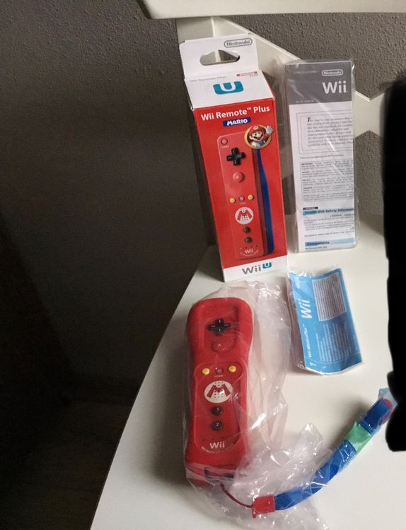 Wii Remote Motion Controller Mario Limited Edition wie NEU Kaufen auf