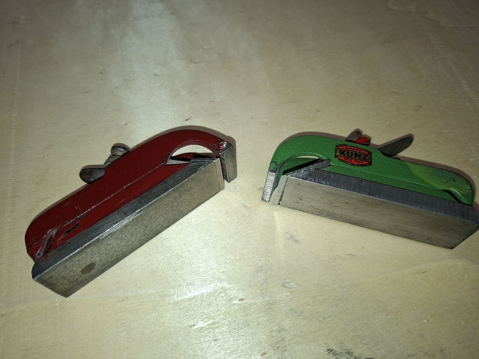 Tutti gli attrezzi: 2x Kunz Simshobel 26 mm – Usato da Niederuzwil venduto da Dakitiki 3