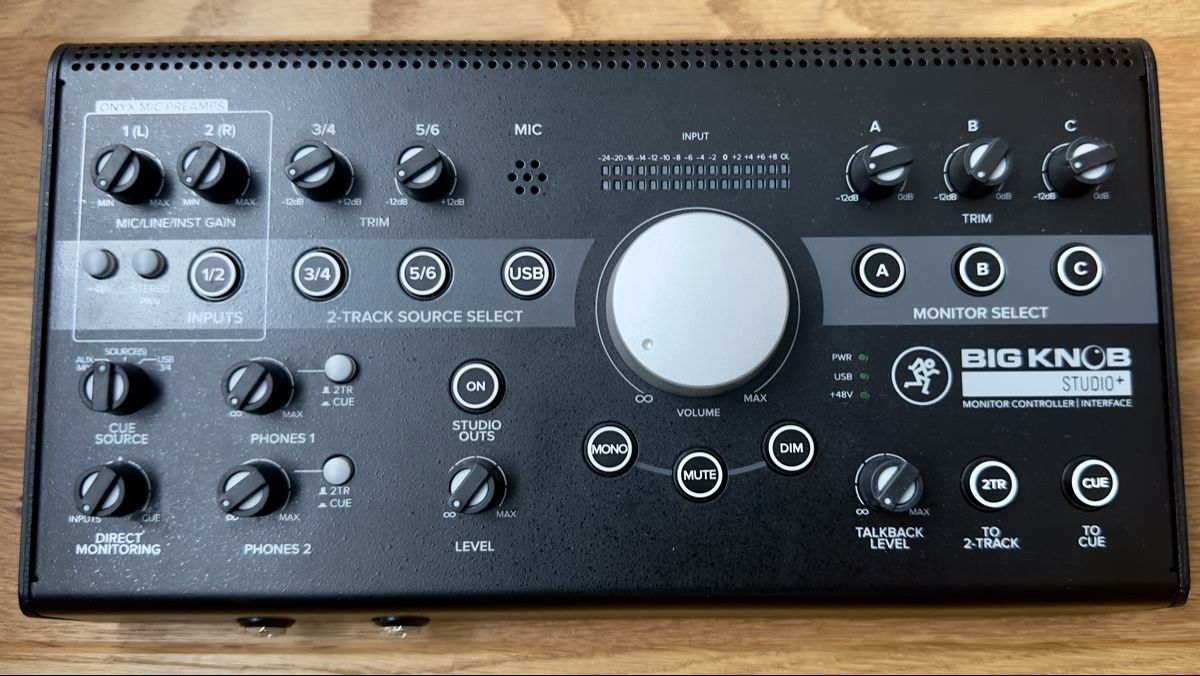 Mackie Mischpulte: Mackie Big Knob Studio Plus – Gebraucht aus Chur von den_ml2z