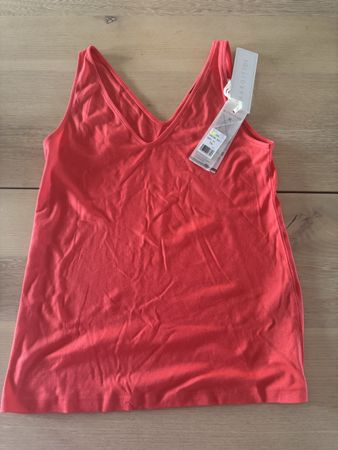 Margittes Top Grösse 34 mit Etikett