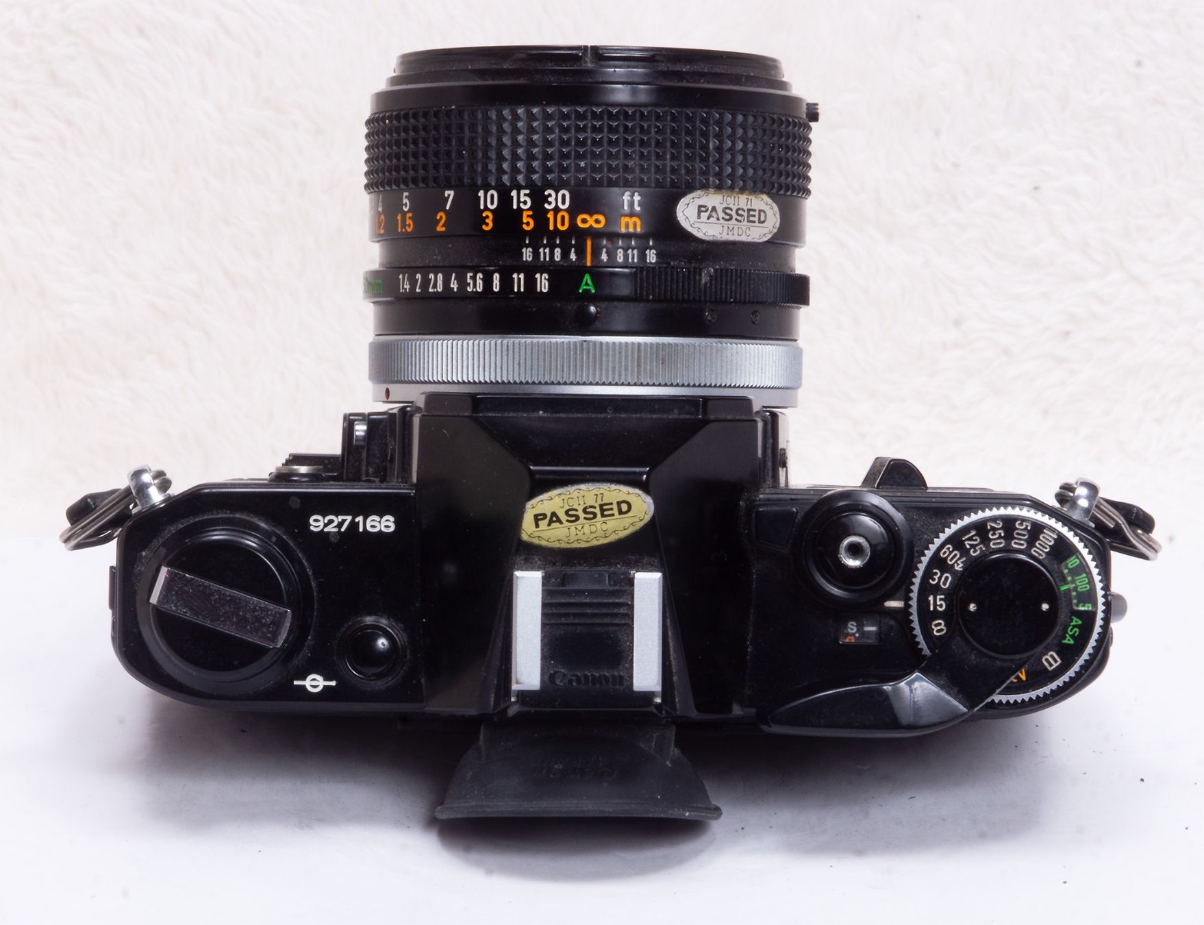 Canon Fotocamera: Canon AE-1 und 3 Objektive – Usato da Zürich venduto da phueni 4