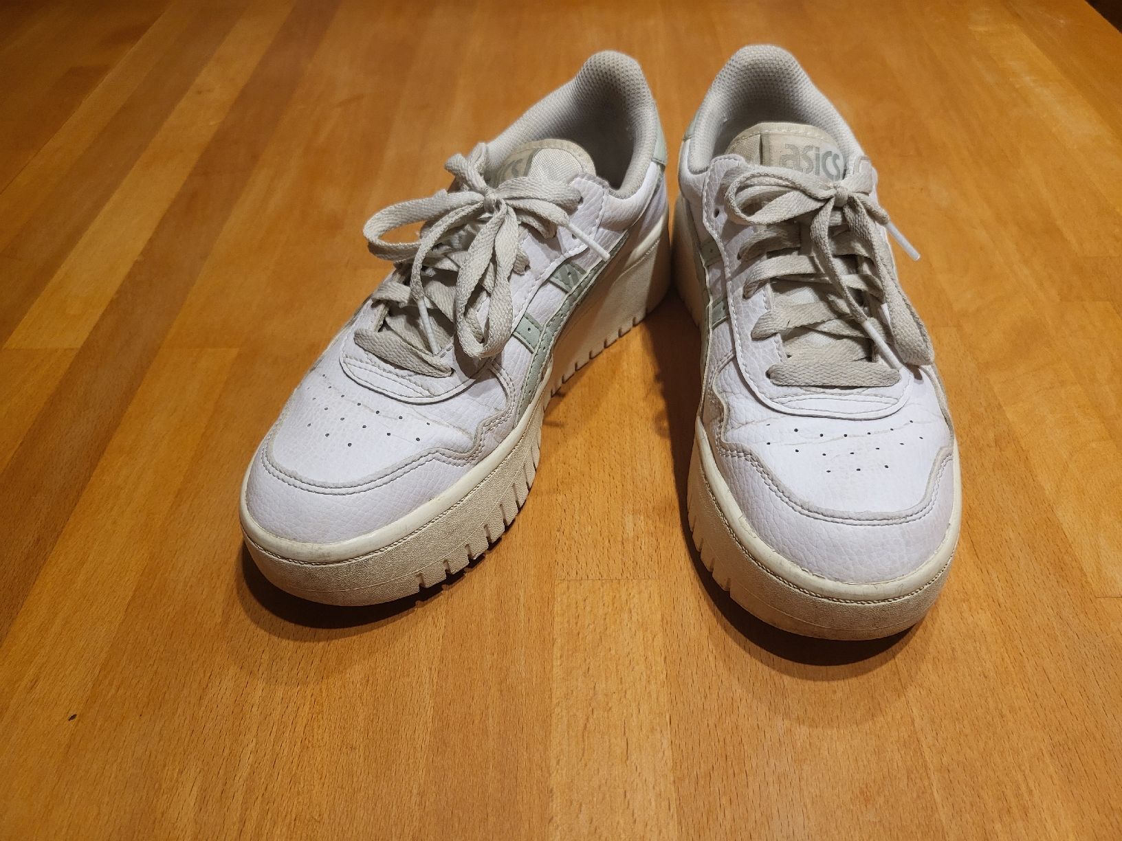 Asics Scarpe da donna: Asics Grösse 38 – Usato da Zunzgen venduto da tir_2gh6
