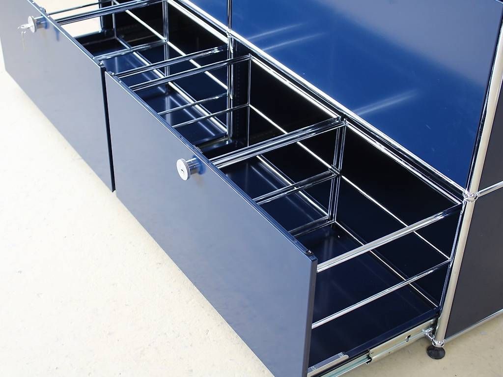 USM Scaffali: USM Sideboard in Stahlblau, neuwertig – Usato da Meinisberg venduto da atelier_TILIJA 3
