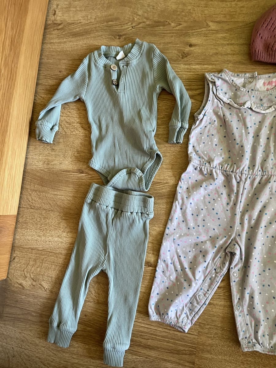 Lotti & Set di vestiti: Kleiderpaket Gr. 74 – Nuovo (secondo la descrizione) da Adelboden venduto da Jestil20 5