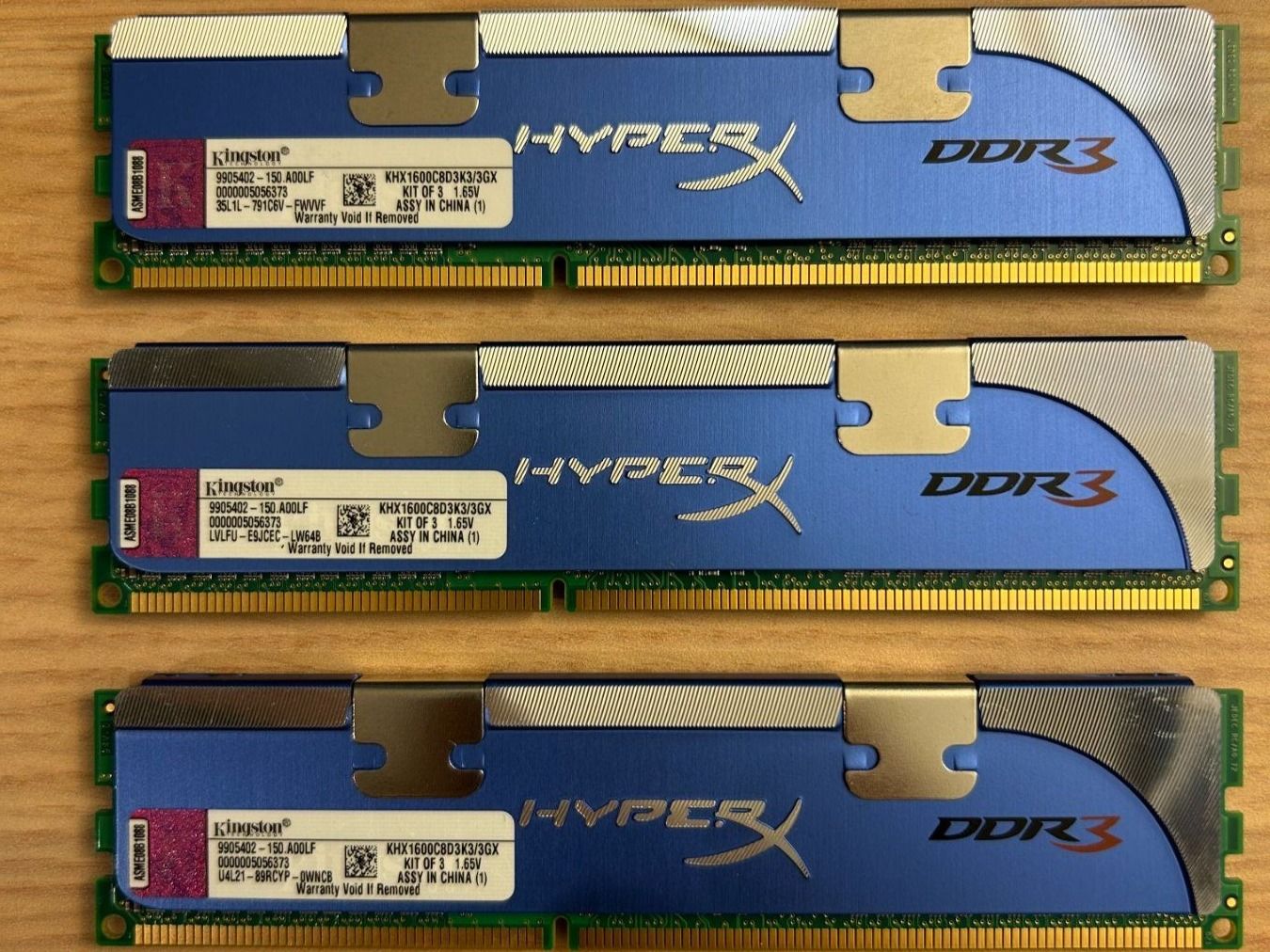 Kingston Memoria / RAM: KHX1600C8D3K3/3GX KINGSTON / 3er - Set – Usato da Hinwil venduto da steelpuls