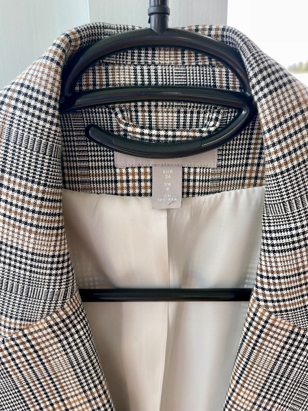 H&M Jacken: klassischer Blazer von H&M – Gebraucht aus Zollikon von pitpat02 3