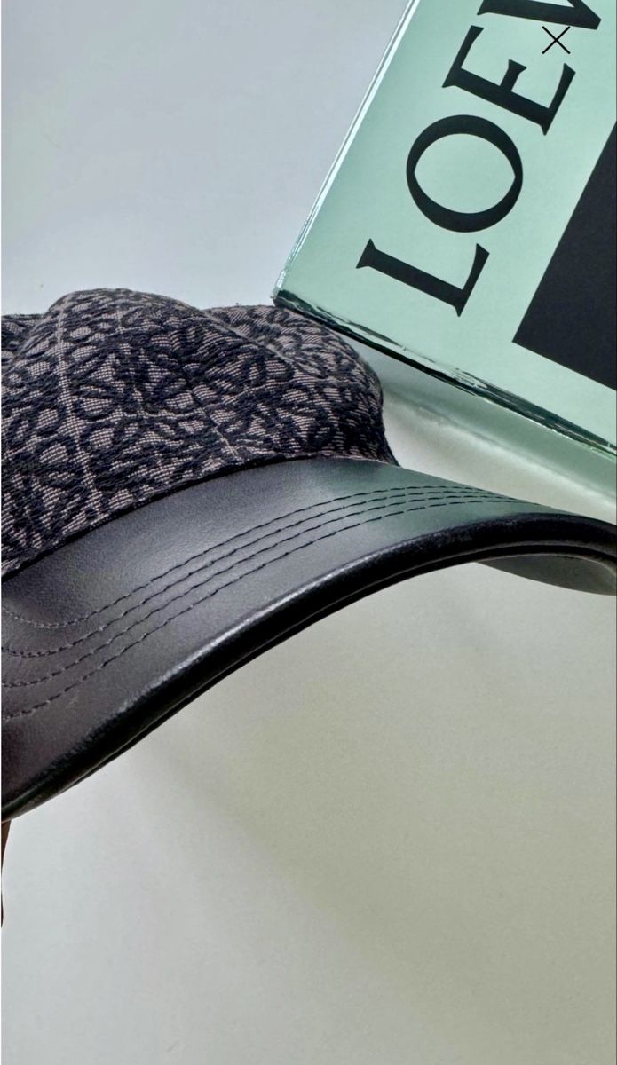 Sonstige Damenmode: Loewe Kappe – Gebraucht aus Killwangen von was.sharp 1