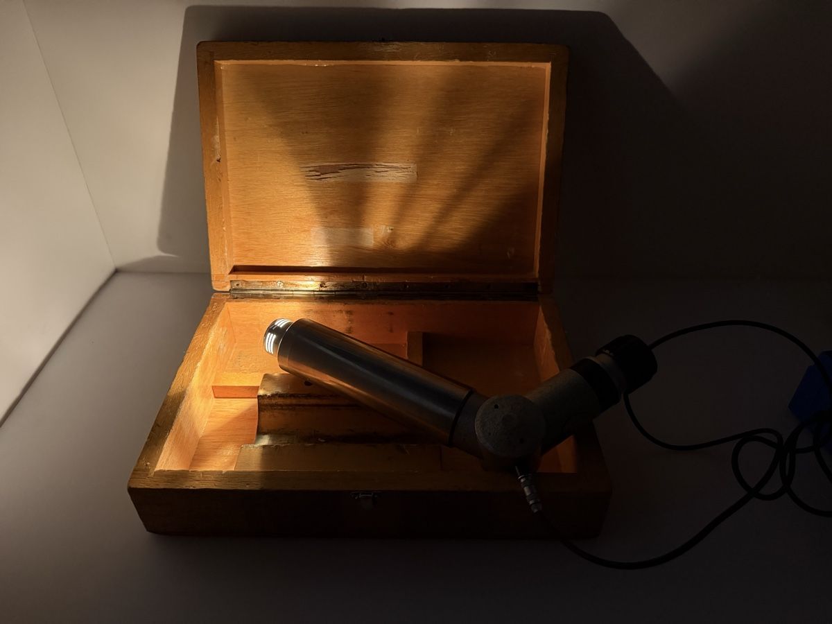 Microscopi: Microscope de centrage avec réticule LEJA Swiss – Usato da Bassecourt venduto da DiM7775 5