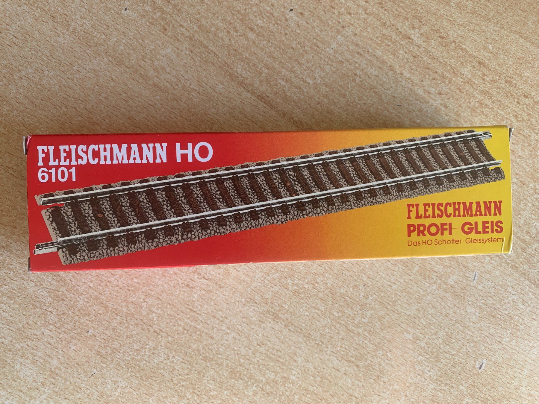Fleischmann Modellini di ferrovie: Fleischmann Profil-Gleis 6101 – Nuovo (secondo la descrizione) da Flums venduto da finn1975