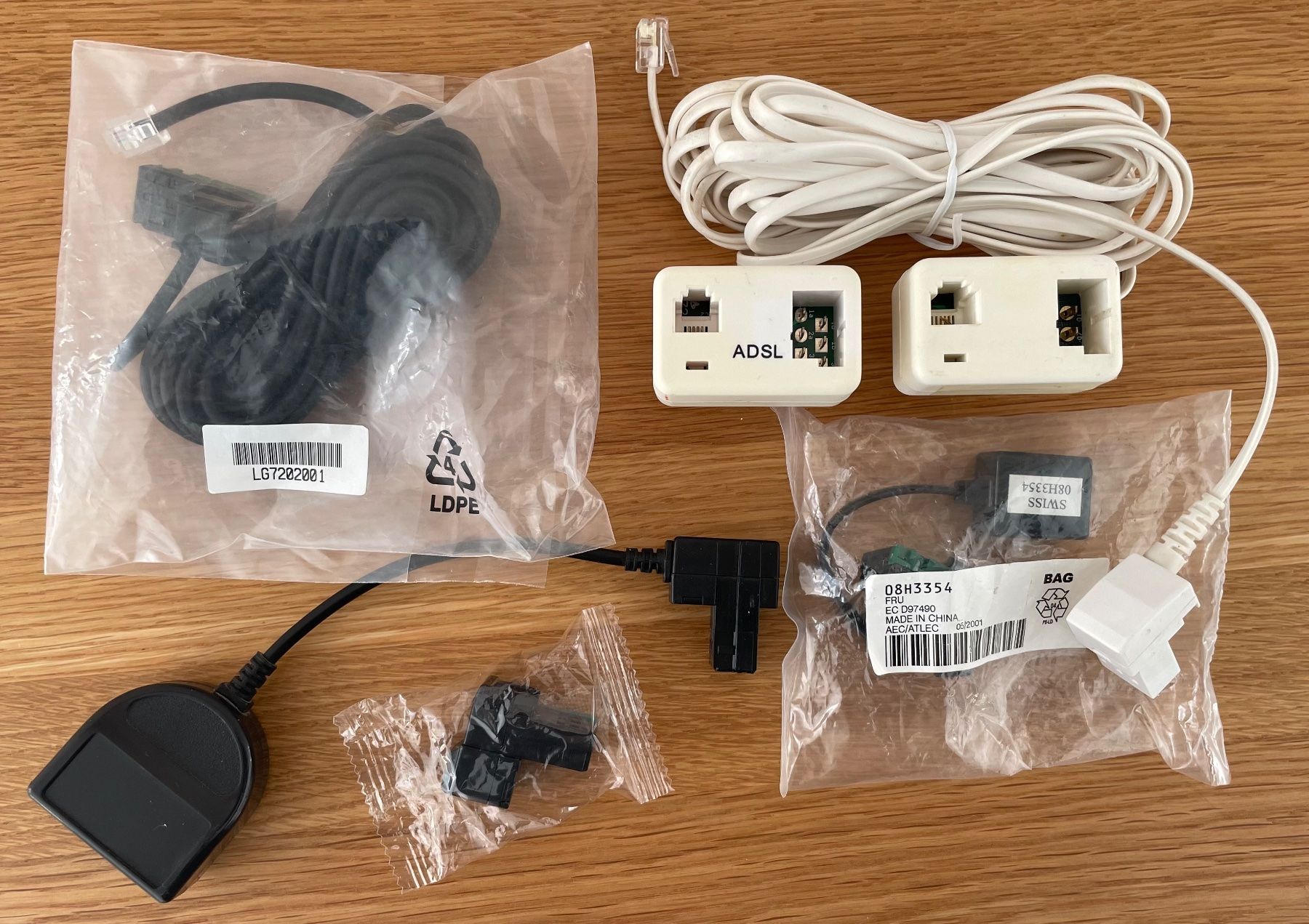 Unità & Adattatore: Div. DSL-Splitter, Telefon Adapter u. Anschlusskabel Telefon – Usato da Eglisau venduto da felix_ch