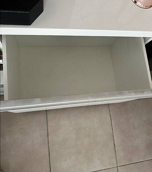 Ikea Mobili TV: IKEA BESTA BURS – Usato da Glattpark(Opfikon) venduto da N.Naumkin 1