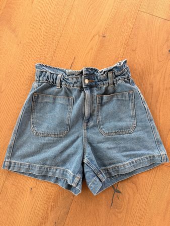 Zara Jeans Shorts in blau Gr.38 