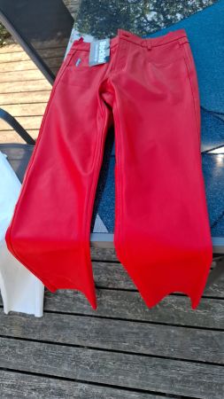 Hosen rot Leder Grösse 32 neu