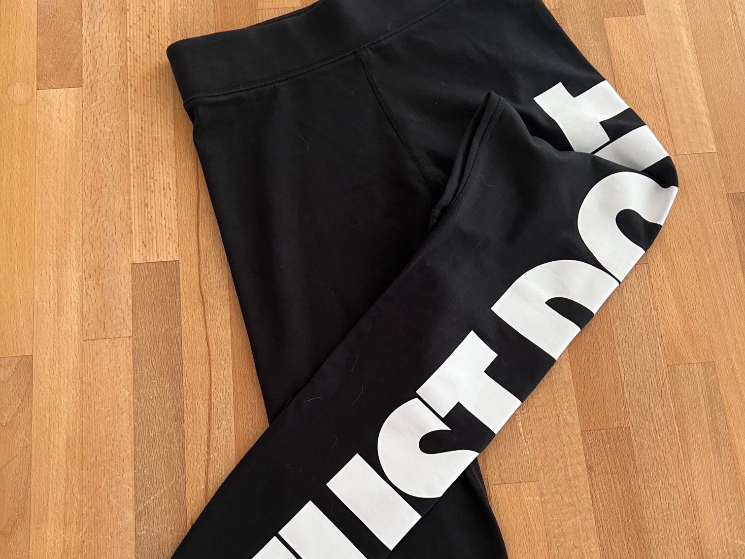 Nike Leggings: Leggings de sport Nike – Usato da Pully venduto da sunaddict