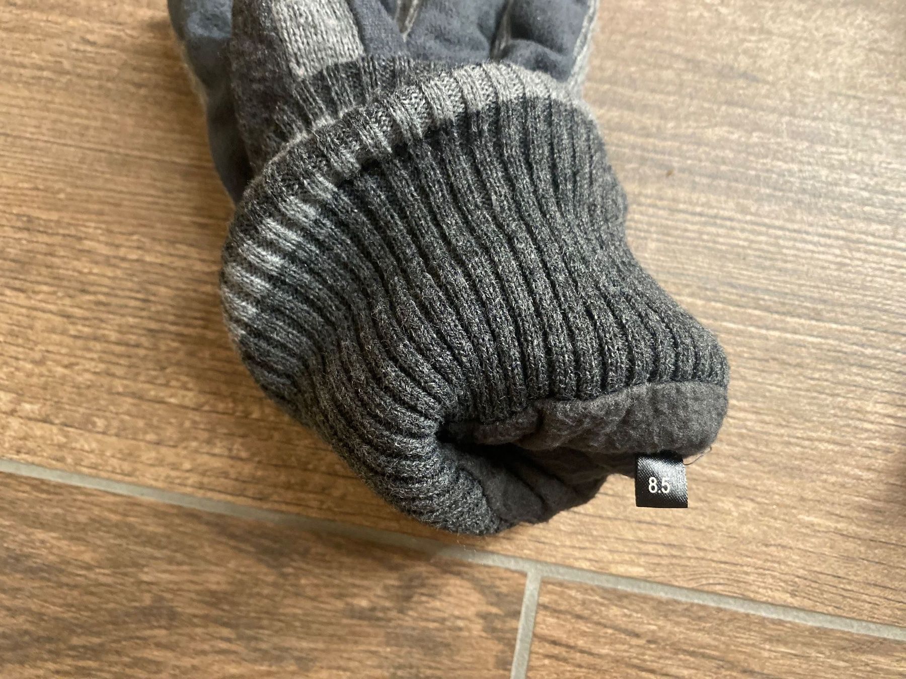 Tchibo Sonstige Accessoires für Herren: Tchibo Handschuhe Winter Gr. 8.5 – Gebraucht aus Pratteln von a23_j2gs 4