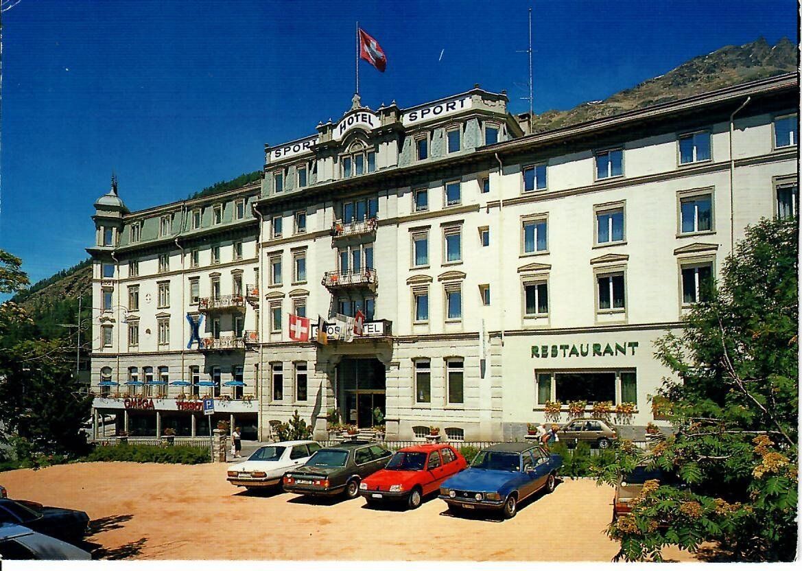 Cartoline postali: Sport Hotel Pontresina – Usato da Hochdorf venduto da Ziegel-16