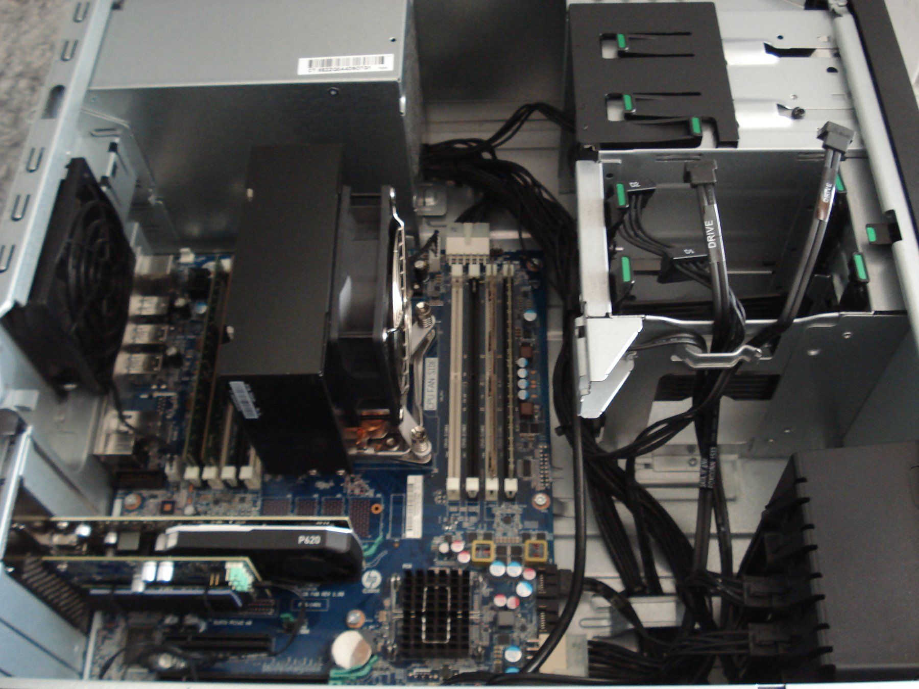 Hewlett Packard PCs: HP Z440 Midi Tower – D'occasion à Sirnach par Cookie03 2