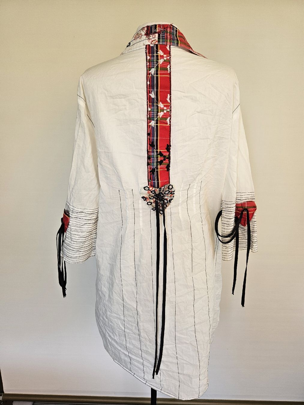 Vestiti: Trikot Chic Kleid – Usato da Hochdorf venduto da Berry005 1
