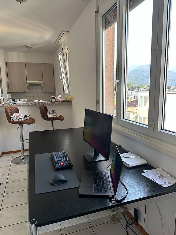 Schreibtische: Haller Laminate Table 100 - Big office desk  – Gebraucht aus Lugano von cai_bg2f