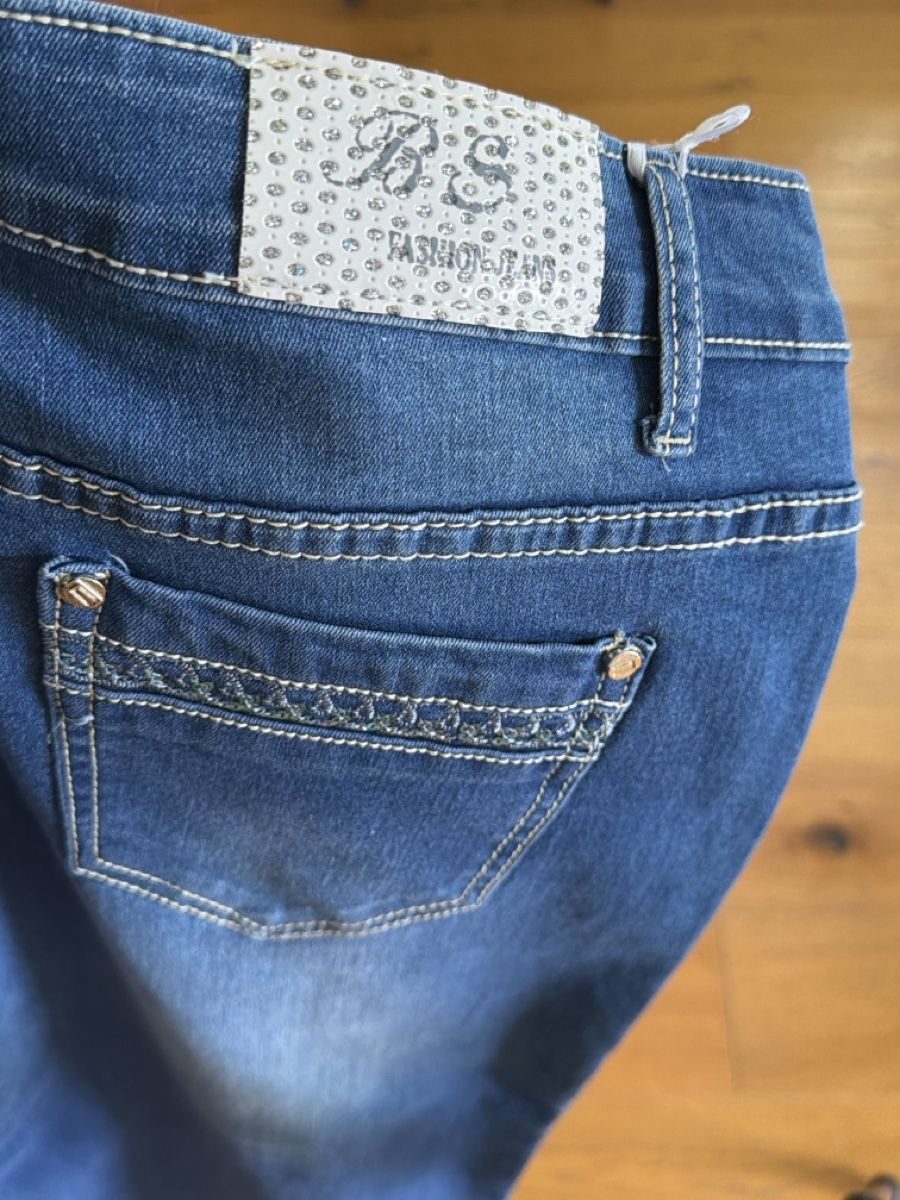 Jeans: Jeans, Stonewashed, neu und ungetragen. – Neu (gemäss Beschreibung) aus Altdorf UR von Monstera99 1