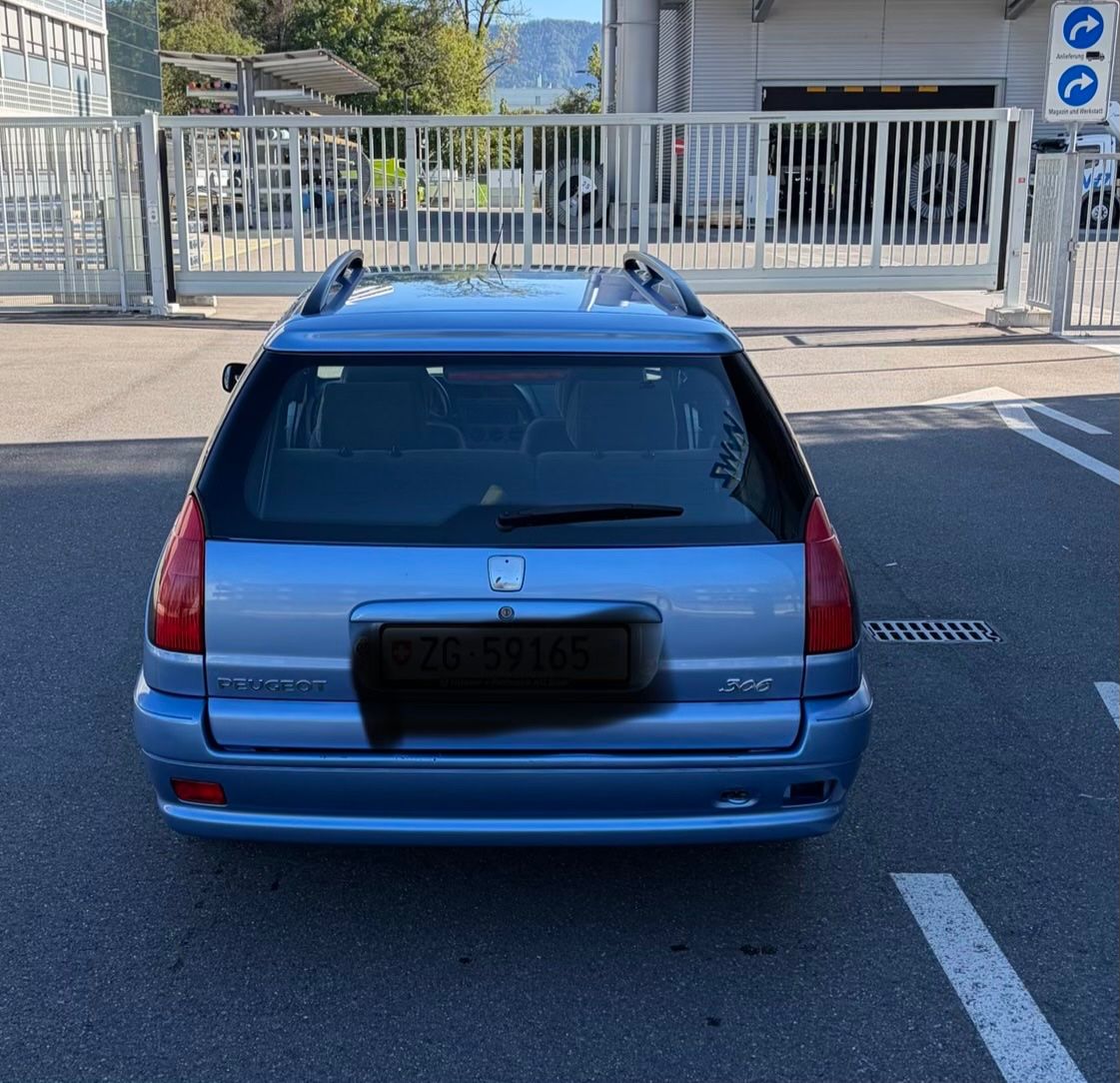Peugeot Automobili: Peugeot 306 2.0 16V Break – Usato da Baar venduto da Toefflibaar 1