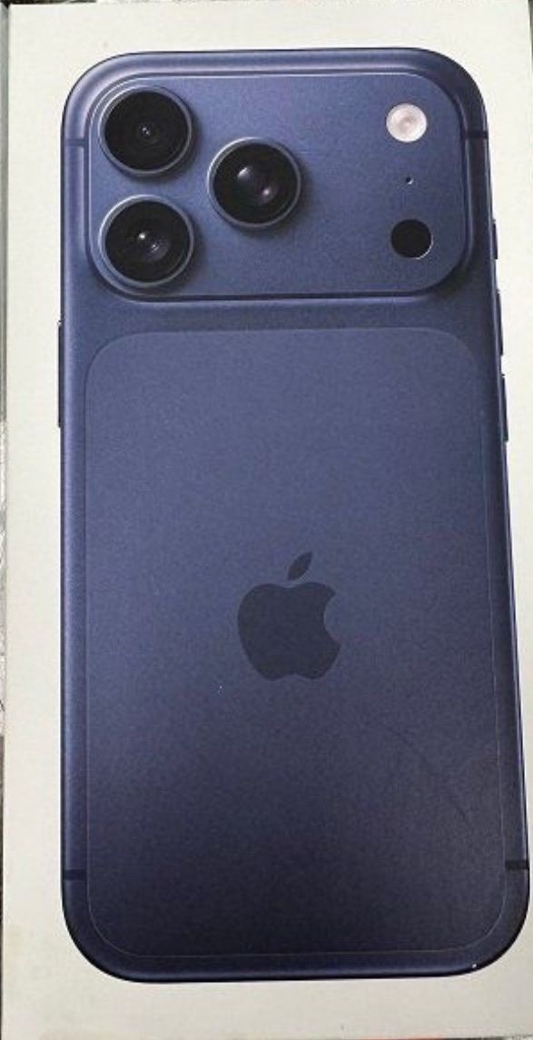 Apple Portables: iPhone 17 Pro Max 512gb Deep Blue – Neuf avec emballage d'origine à Hausen AG par sgulec 1