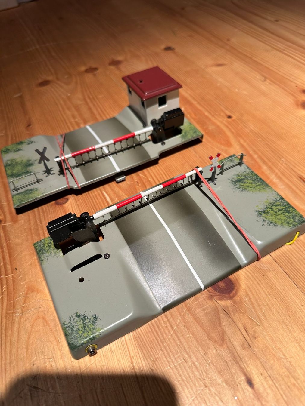 Märklin Modellini di ferrovie: Bahnübergang Märklin – Usato da Uetikon am See venduto da Ritteren