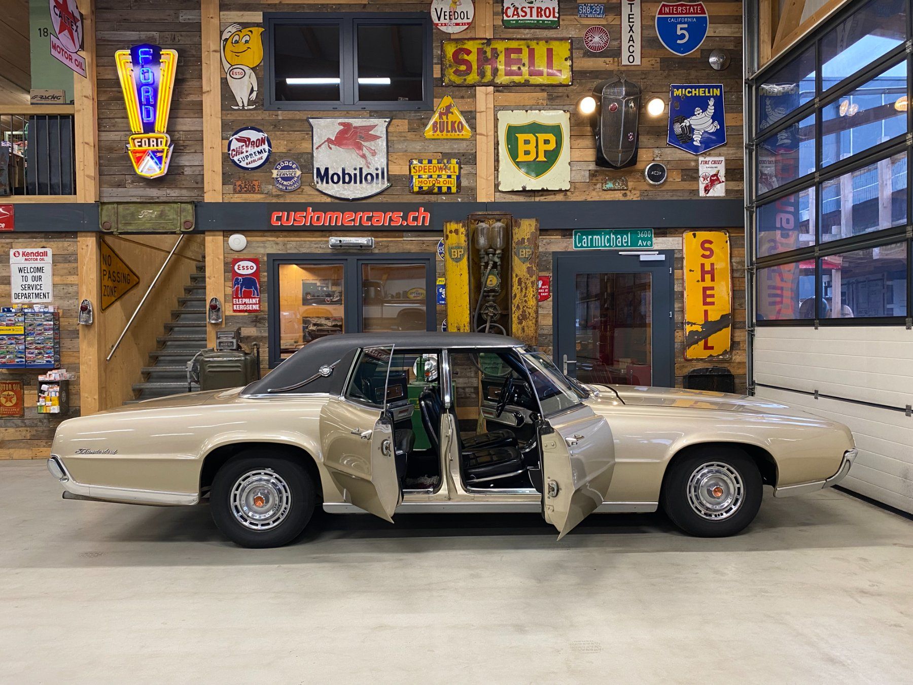 Ford (Usa) Autos: Ford Thunderbird Landau – D'occasion à Rafz par CuCaRafz 1